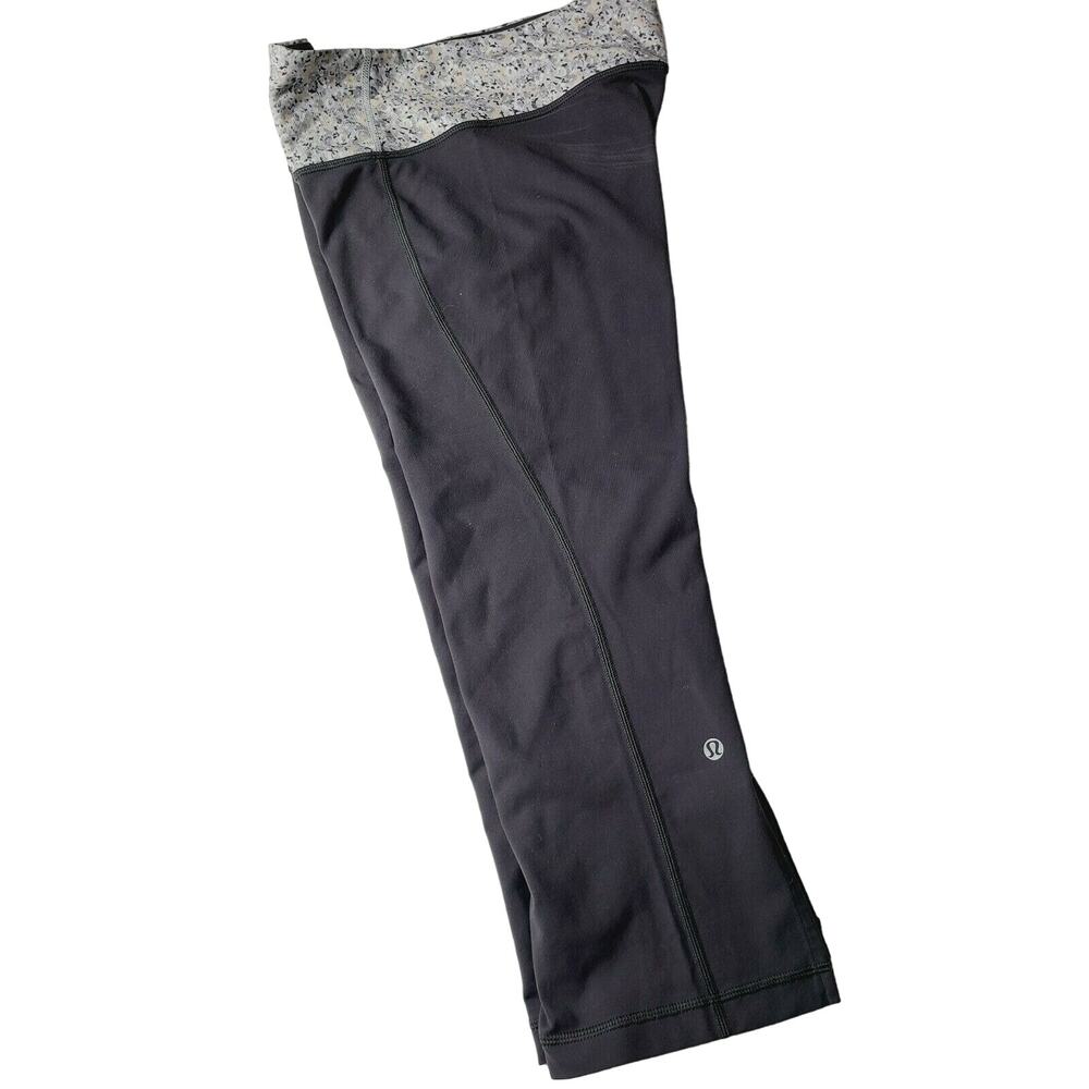 Lululemon Women's Fitted Athletic Running Yoga Capris Leggings Grey Size 4